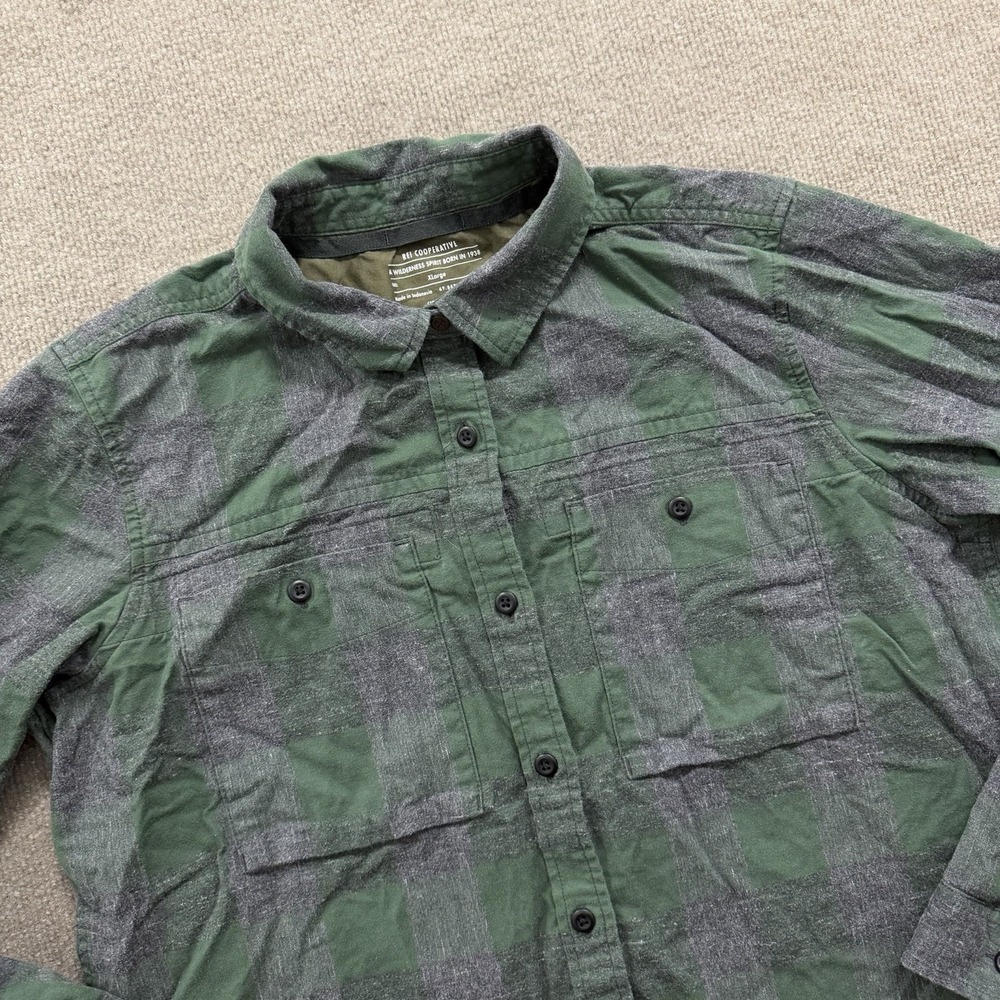 REI Co-op Wallace Lake Shirt Green & Gray Plaid 100% Cotton Woman's XL Outdoor